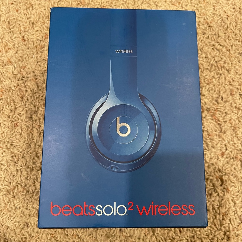 beats solo 2 wireless